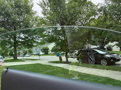 View through crystal-clear rear glass after detailing